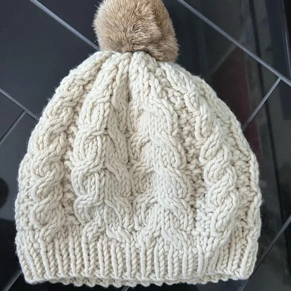 SCOOP Brand beanie with genuine fur pompom Show Off Cable Knit Pom Beanie – Storm Creek main image 4